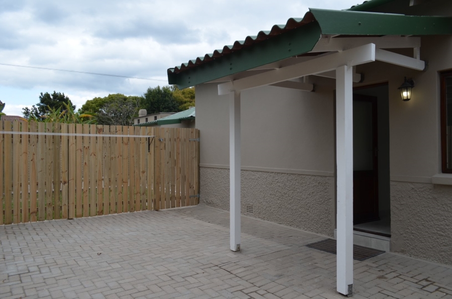 To Let 2 Bedroom Property for Rent in George South Western Cape